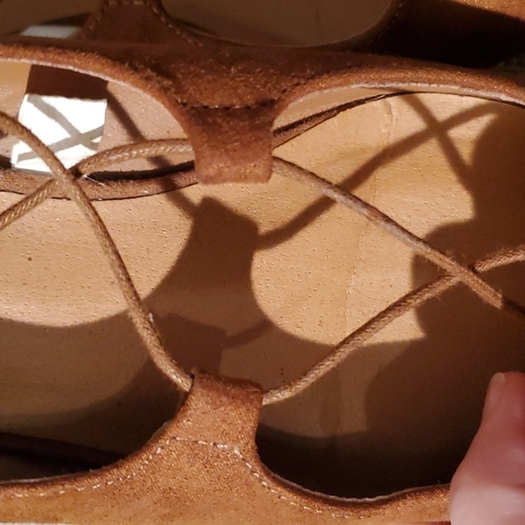 Mossimo Flat Shoes Womens Size 7.5 Pointed Toe Gladiator Small Heel - Picture 7 of 10